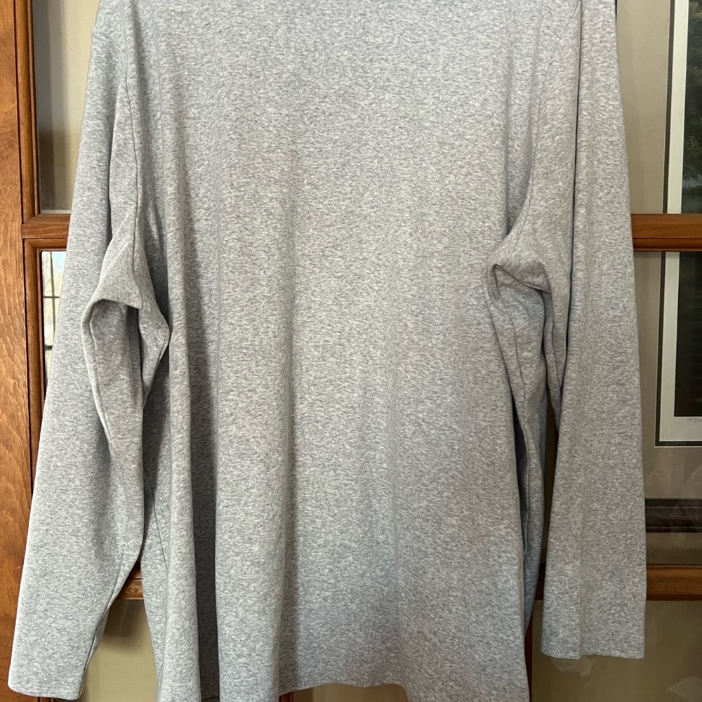 Women’s Lane Bryant long sleeve tee